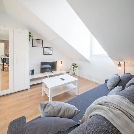 Superbe Appartement Climatise Parking Free Special Eurovision Mulhouse Buitenkant foto