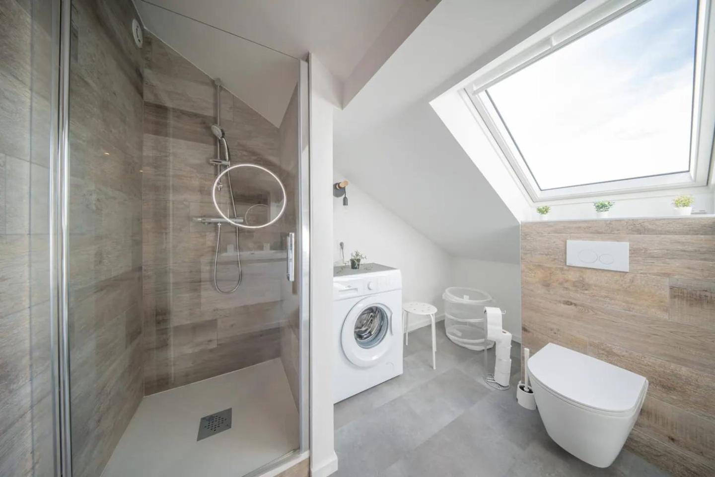 Superbe Appartement Climatise Parking Free Special Eurovision Mulhouse Buitenkant foto